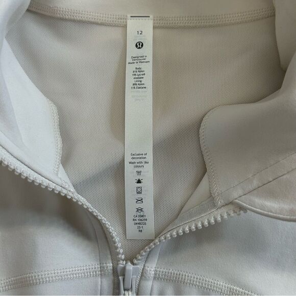 LULULEMON Off White Bone Define Zip Front Jacket Nulu Size 12 NWT - Picture 4 of 17